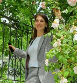 Светлана Алмазова